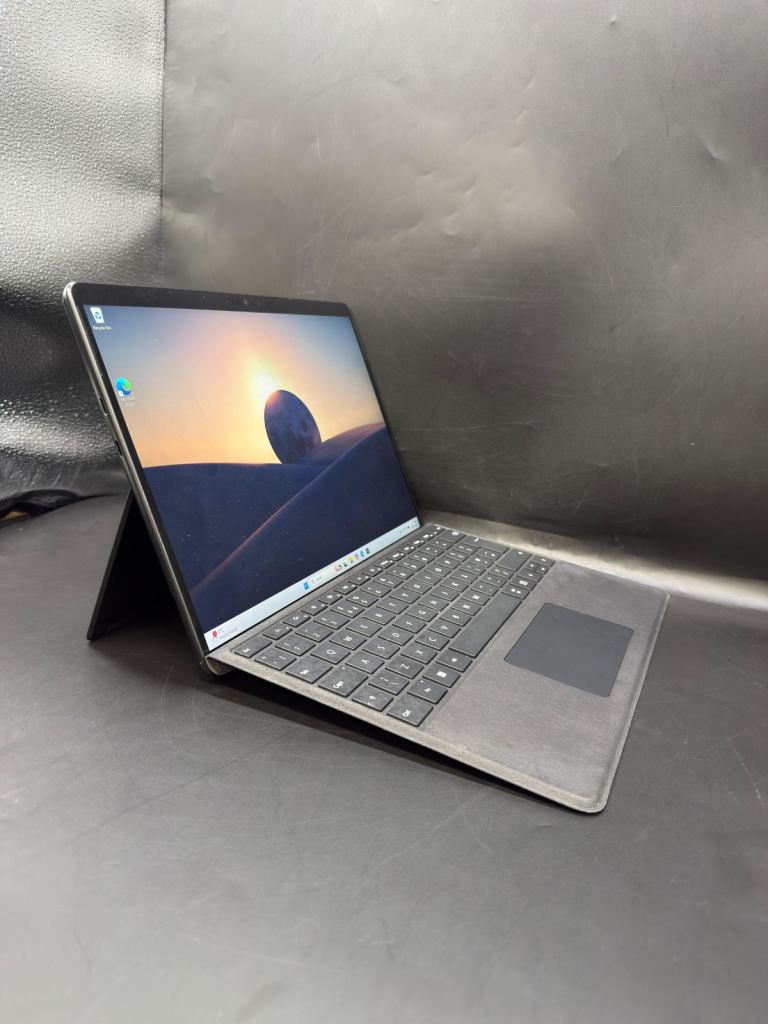 Latest 15.6 inch HP Laptop i5 10th Gen 16GB Ram 512GB SSD Fast Excelle