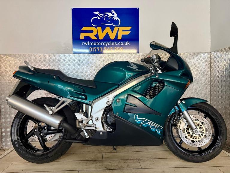 HONDA VFR 750 F 1997 P REG, ONLY 2 OWNERS & 3,543 MILES FROM NEW, EXCELLENT COND