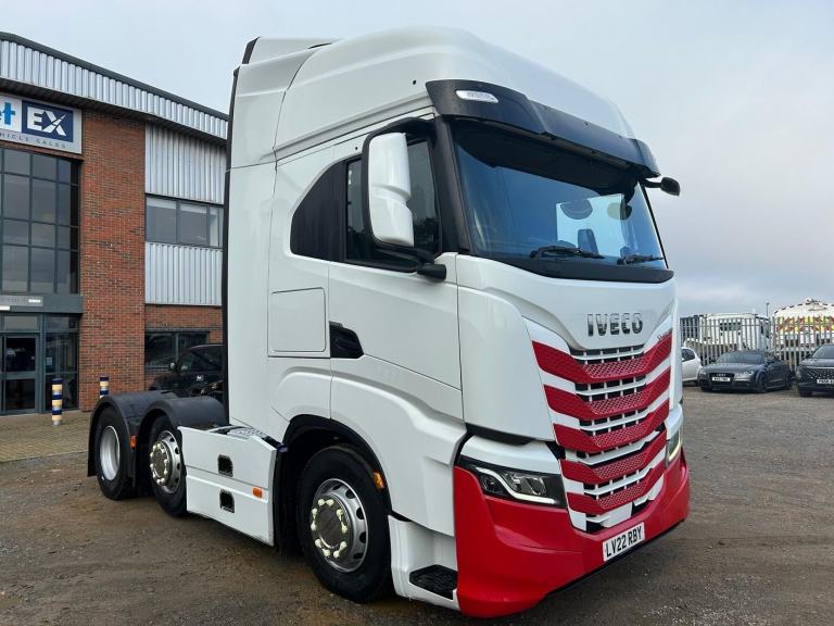 IVECO S-WAY 490 6X2 TRACTOR UNIT 2022 – LV22 RBY