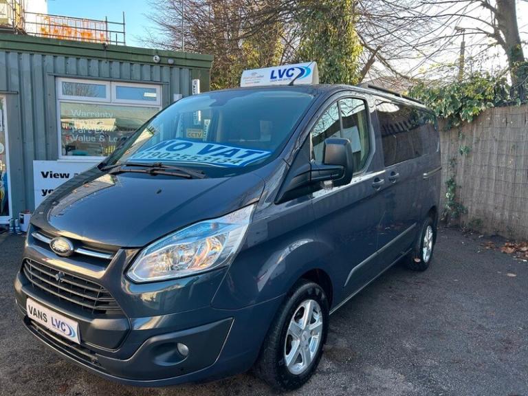 Ford Transit Custom 270 TREND LR +side windows +rear seats ideal for camper very