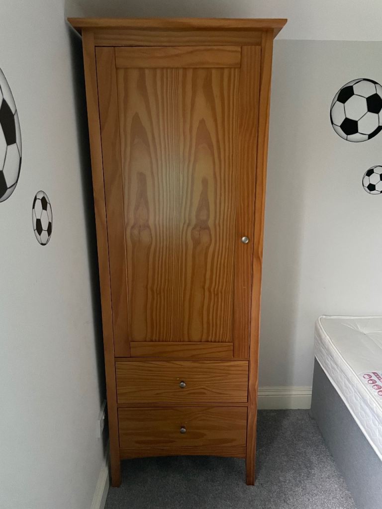 Children’s wardrobe