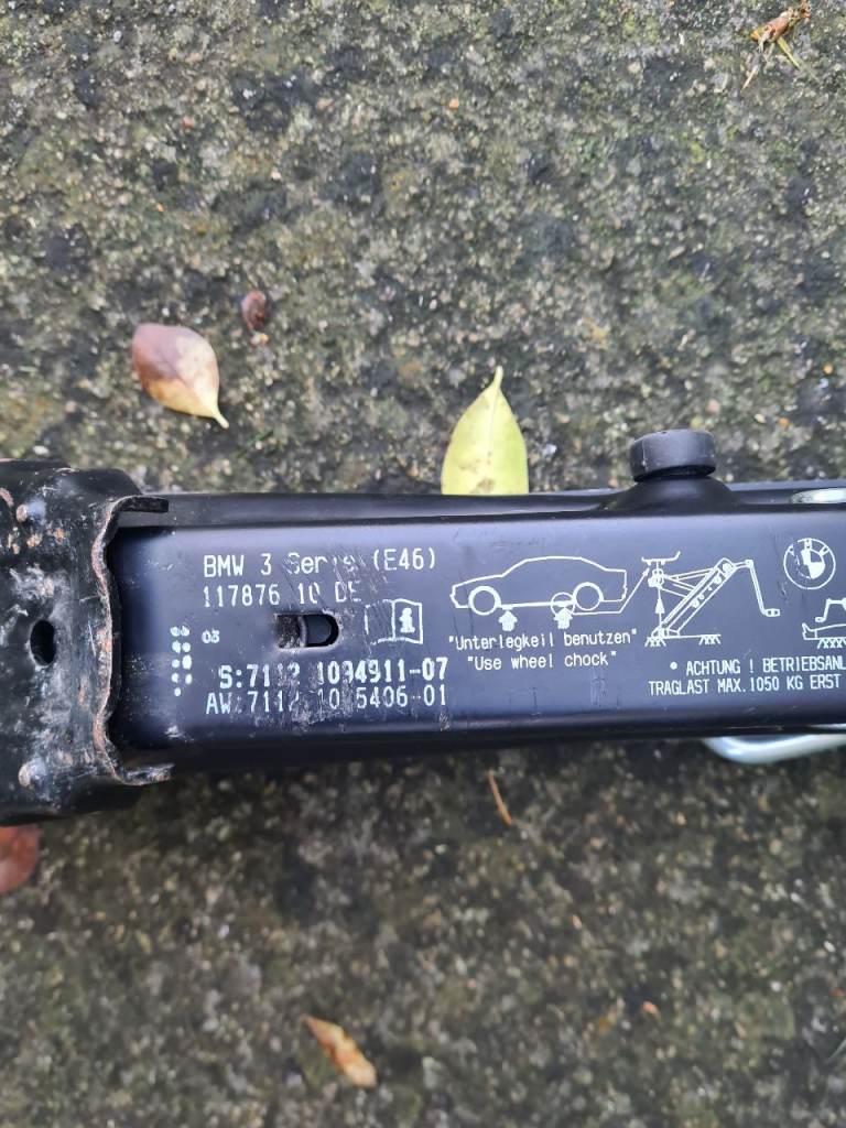 Bmw  car jack genuine 