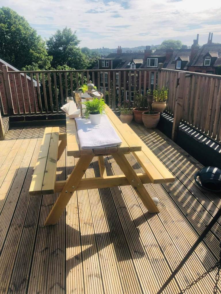 Heavy duty quality picnic benches, free delivery within West Yorkshire. 3 sizes 