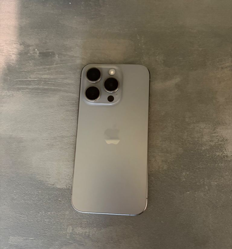 Apple iPhone 15 Pro - 128gb Good Condition