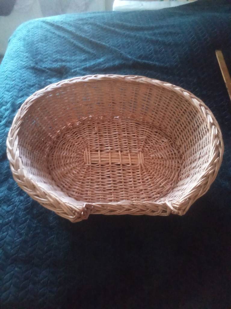 Wicker basket