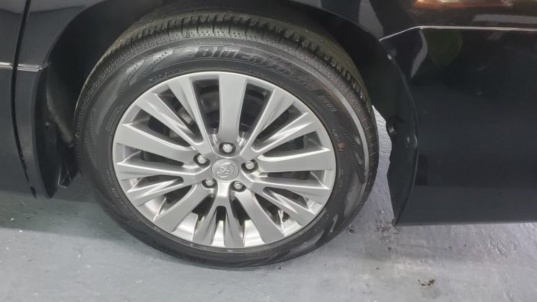  Toyota vellfire golden eyes II 3.5cc auto sunroofs 7 seats only 39k miles 2014