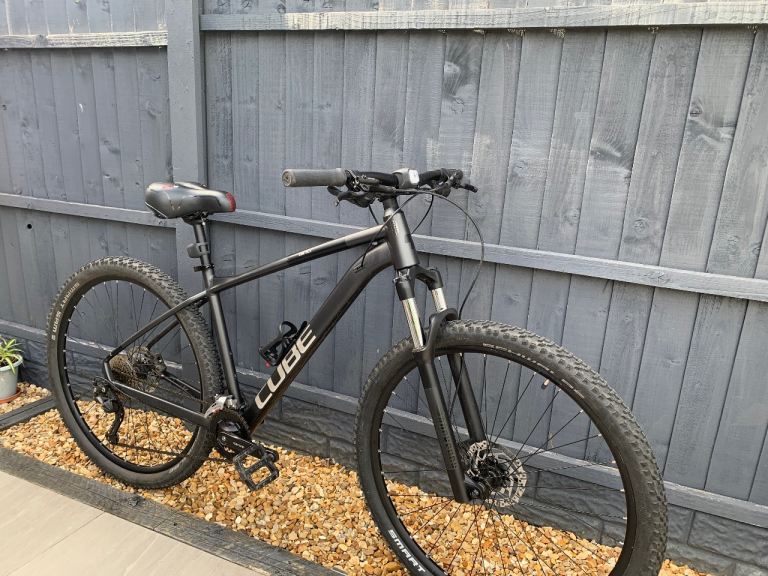 Mountain bike 