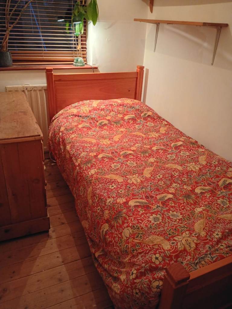 Single Room in Great Location