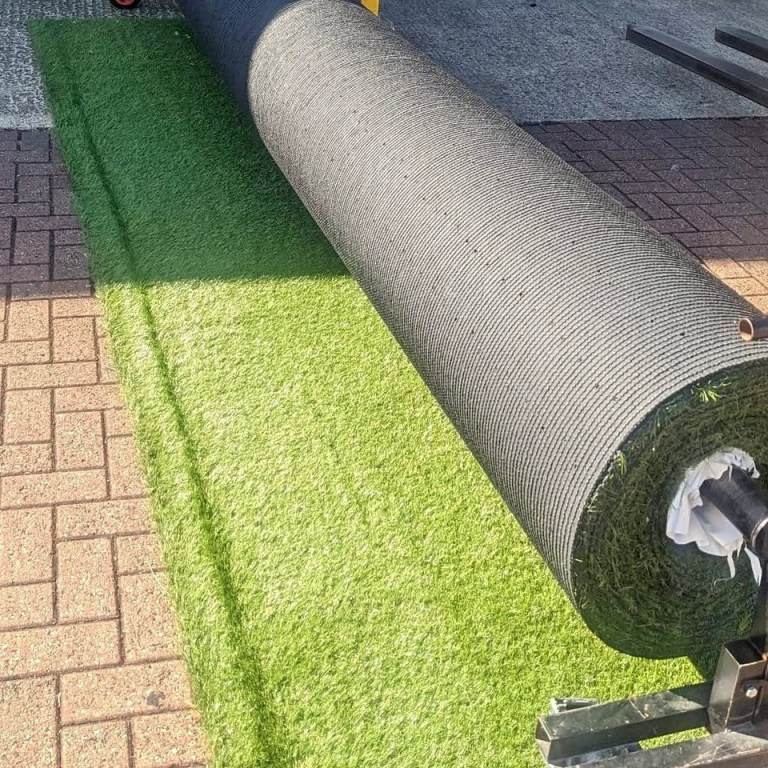 Artificial Grass Rolls for Quick Garden Makeovers | 30mm Easy DIY Turf