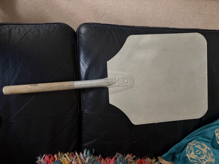 Aluminium pizza peel