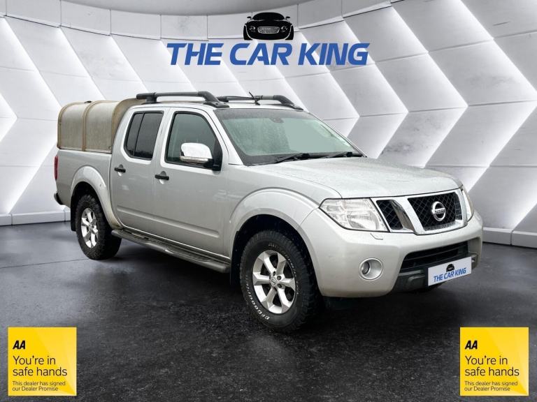 2012 Nissan Navara Double Cab Pick Up Tekna 2.5dCi 190 4WD PICK UP DIESEL Manual