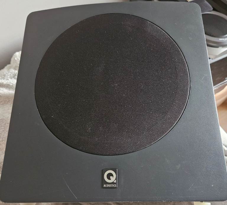 Q Acoustics sub woofer - no sound