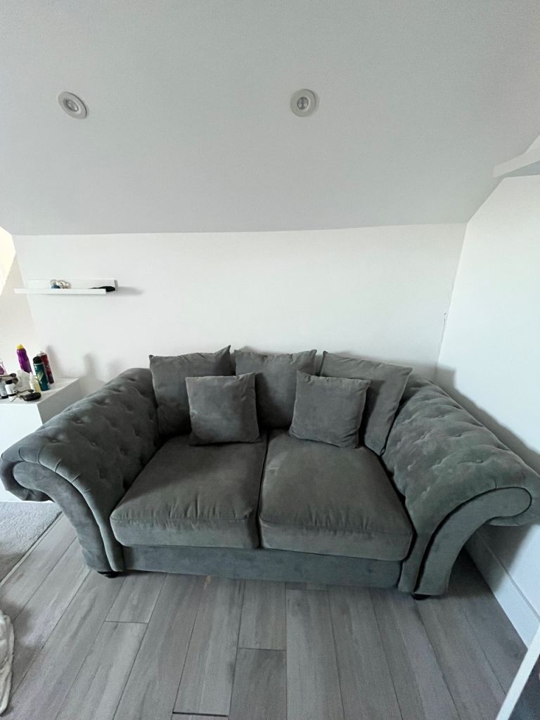 Dark Grey chesterfield style sofa