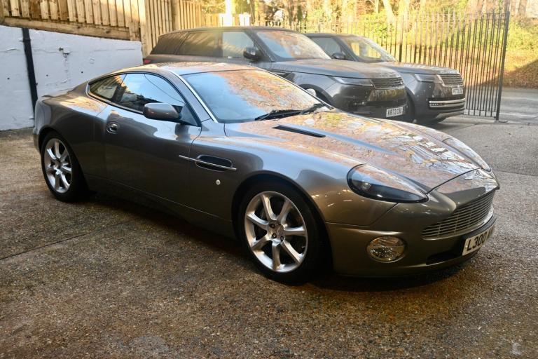 2004 Aston Martin Vanquish 5.9 Coupe 2dr Petrol Manual (396 g/km, 460 bhp) COUPE Petrol Manual