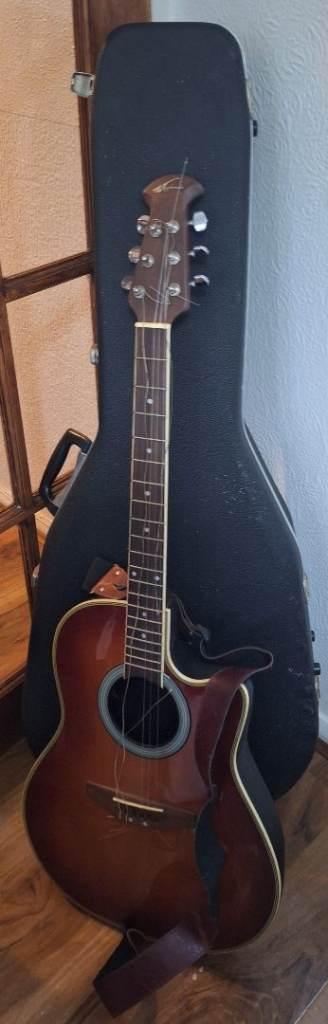 Electric/acoustic guitar, model AE138 Sale As It Is, Not Use For 20 Years Ago 