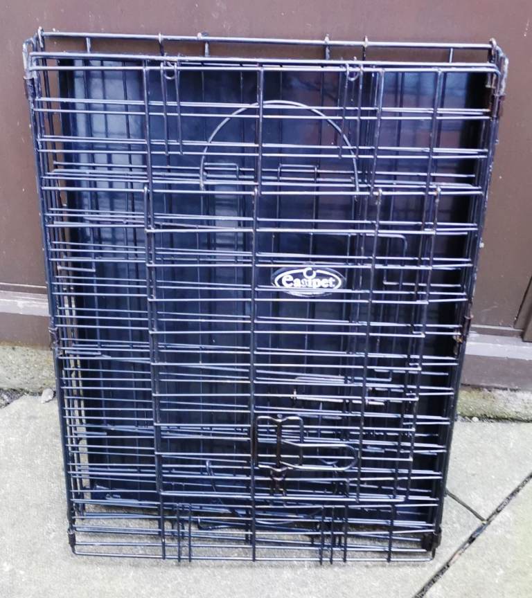 EASIY PET BLACK STEEL DOG CRATE / CAGE FOR SALE dimensions   L. 24  W. 18  H. 20 inches)