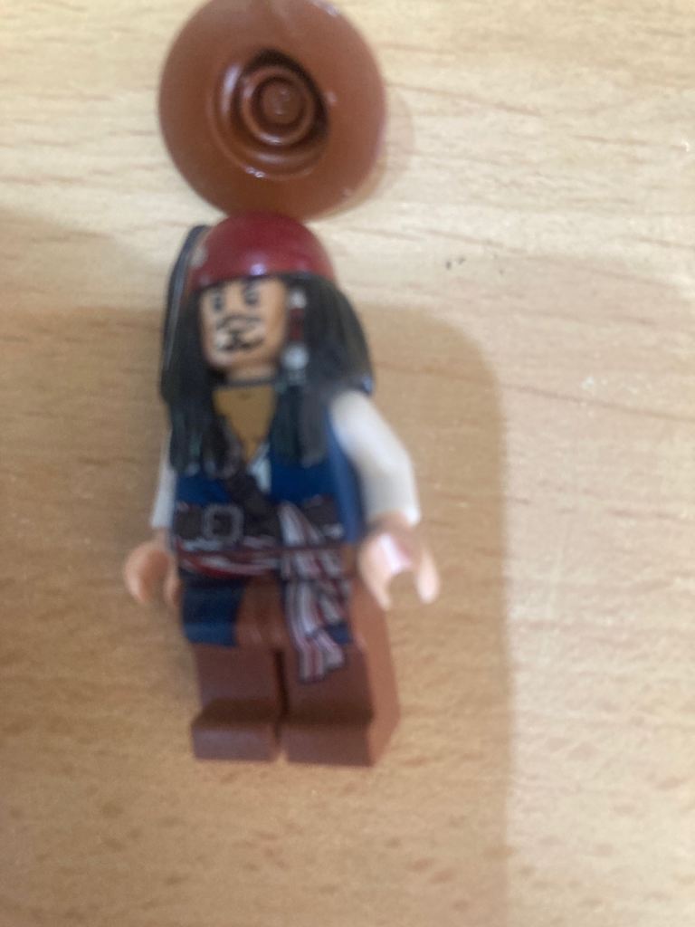 2 Lego captain jack sparrow mini figures 