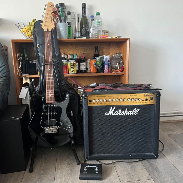 Yamaha Pacifica Electric Guitar Kit with Marshall 50DFX, Pedal, Stand, Strap, Cable, Gigbag, Picks