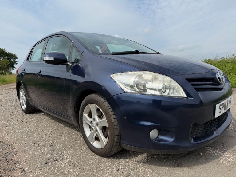 Toyota, AURIS, Hatchback, 2011, Manual, 1598 (cc), 5 doors