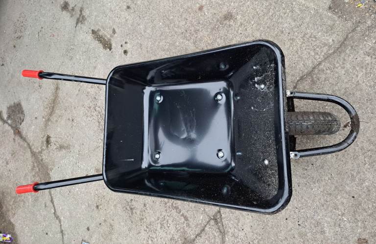 Raptor Steel Wheelbarrow Black 85L