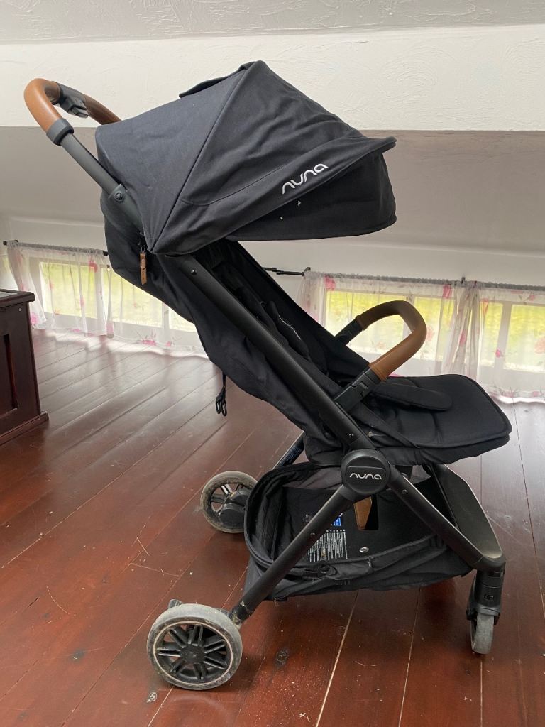 Nuna pushchair 