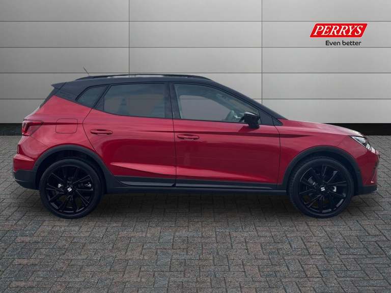 2025 SEAT Arona 1.0 TSI 115 FR Black Edition 5dr Hatchback PETROL Manual