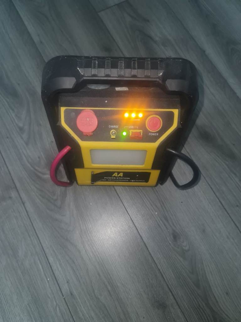 AA Car jump starter