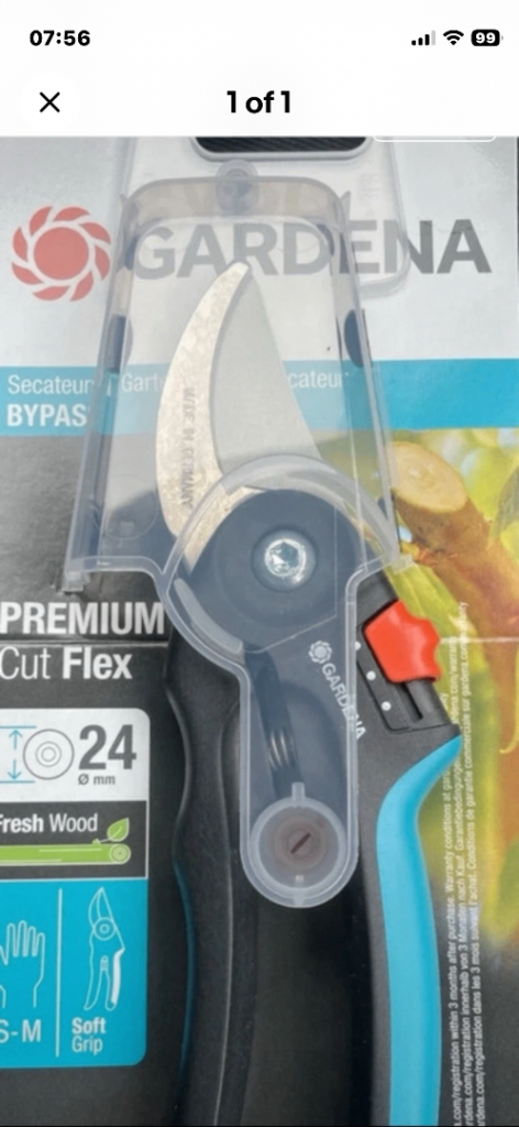 GARDENA Premium Cut Flex Secateurs – New, Bypass Type