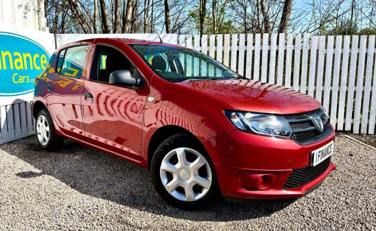 CAN'T GET CREDIT? CALL US! Dacia Sandero 1.2 16v Ambiance, 2016, Manual - £99 DEPOSIT, £34 PER WEEK