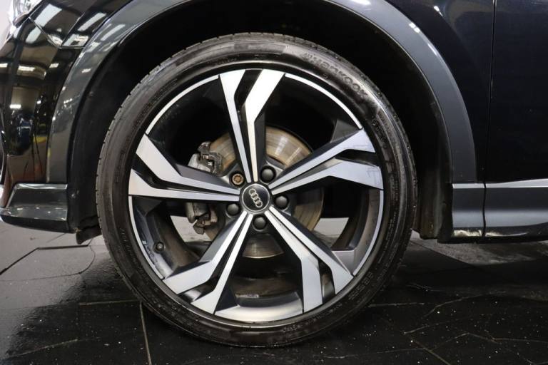 2020 Audi Q3 1.5 TFSI CoD 35 Edition 1 5dr (APPLE CAR PLAY) Petrol Manual