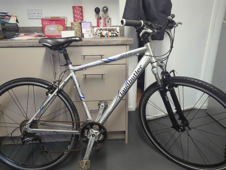 Urban 400 claud butler mountain bike 