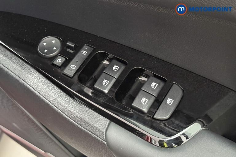 2024 Kia Sportage 1.6T GDi 207 HEV 3 5dr Auto SUV Hybrid Automatic