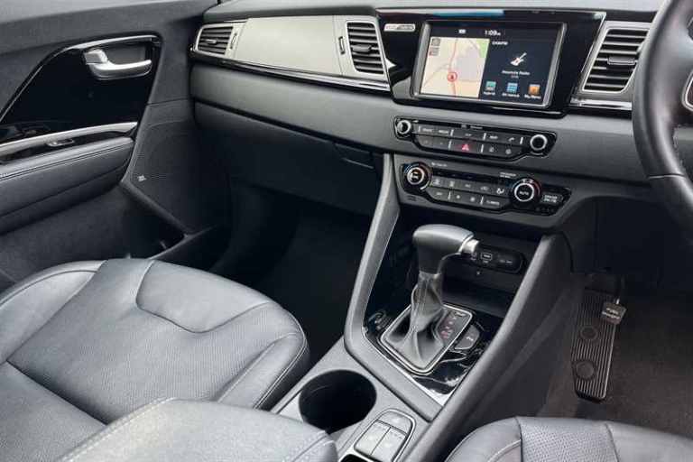 2017 Kia Niro 1.6 GDi Hybrid 3 5dr DCT ESTATE PETROL/ELECTRIC Automatic