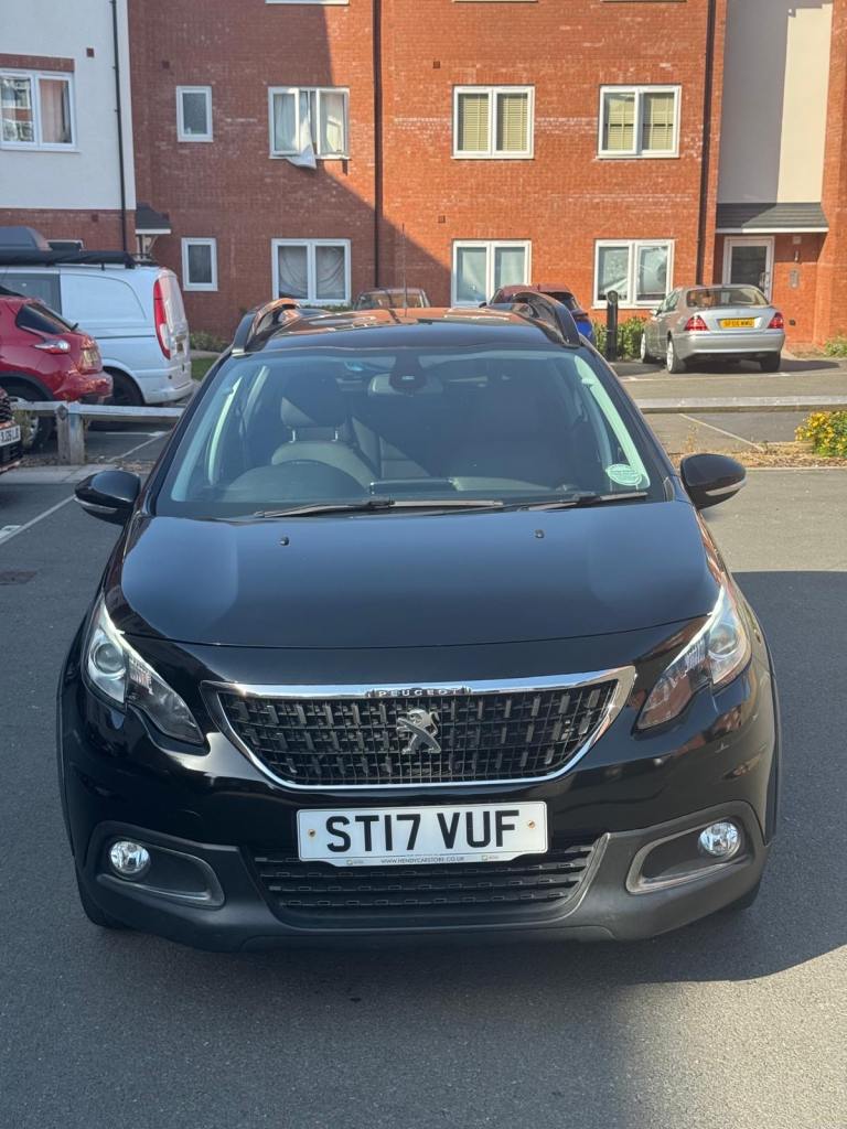 Peugeot 2008 GT line blue hdi