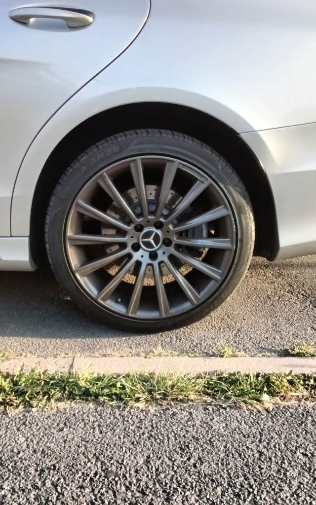 Mercedes s class 20 inch Alloys 