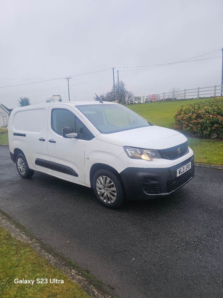 2021 peugeot partner lwb