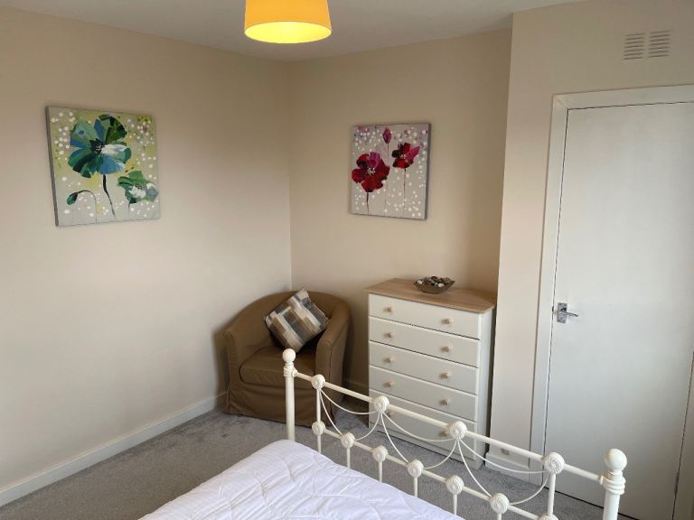 1 X Dble Bedroom to rent, Crossgates. Ideal local