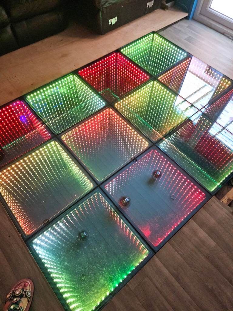 Funky led dancefloor . Changes colours and patterns 