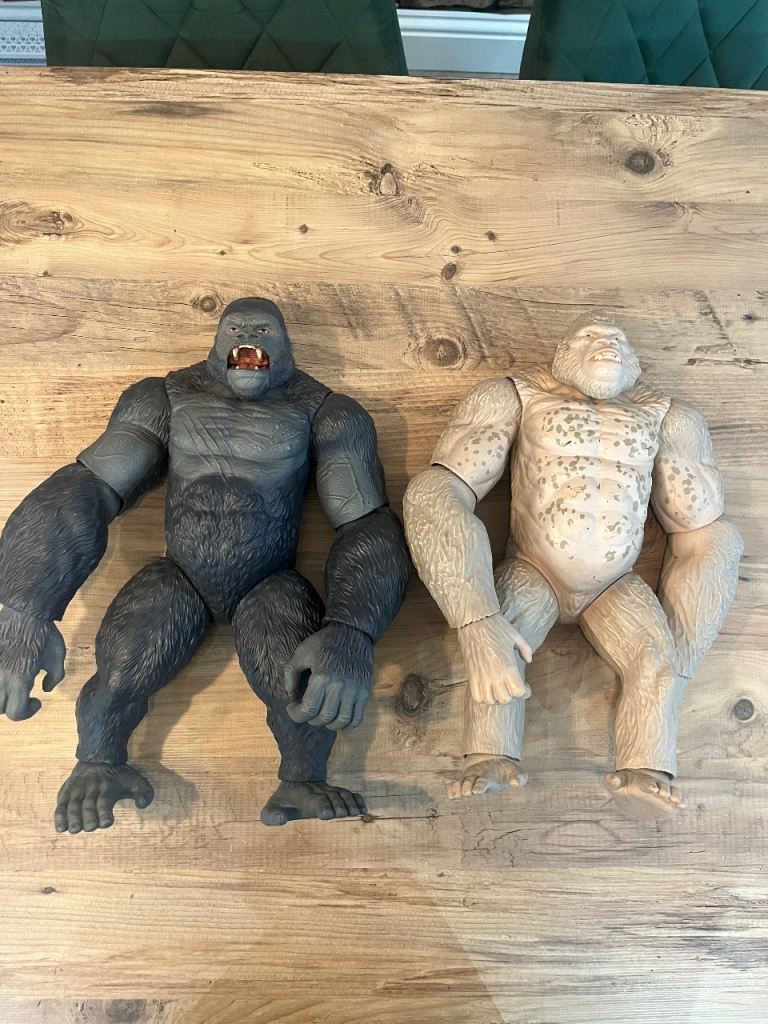 King kong and Rampage The Movie Large 17 inch Gorilla Toy Figure by Lanard