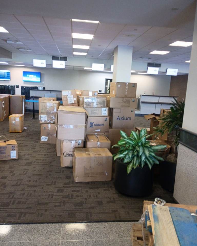 Removal🚚 Office removal. flat removal /bike removal /business removal. Student moving. Man With Van