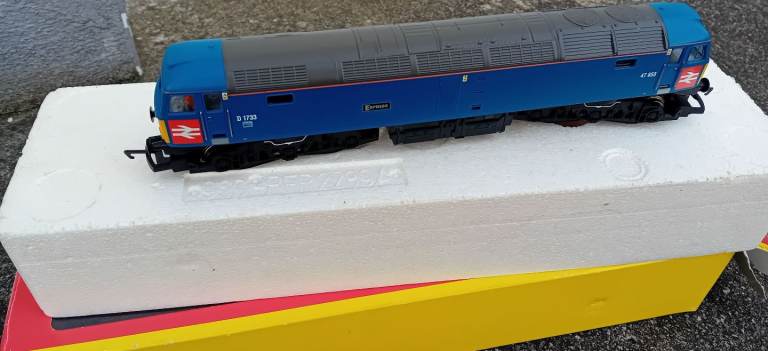 New boxed class 47 co co train 
