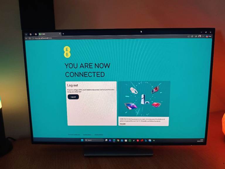 24 inch High end Dell/U2421E Ultrasharp monitor