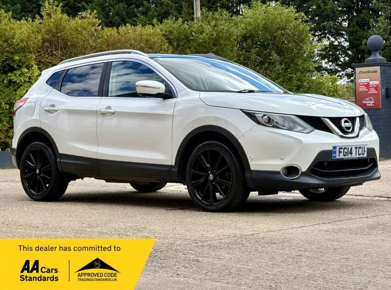 2014 Nissan Qashqai 1.5 dCi Tekna 2WD Euro 5 (s/s) 5dr Diesel
