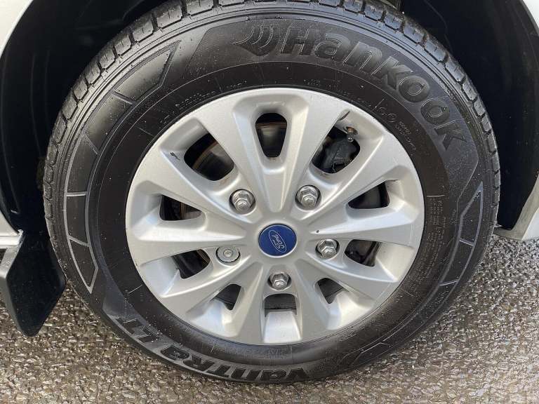 2022 Ford Transit Custom 2.0 320 EcoBlue Limited Crew Van L2 H1 Euro 6 (s/s) 5dr (6 Seat) PANEL V...