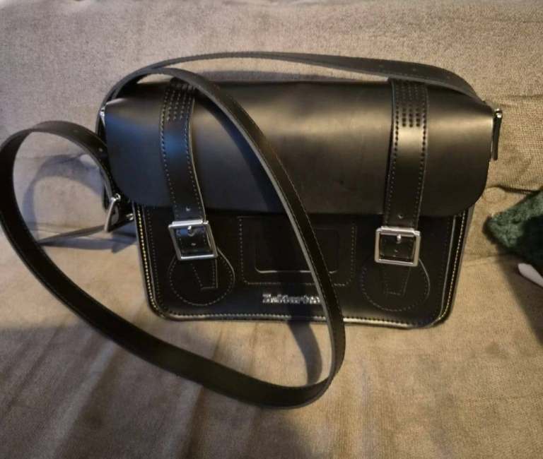 Dr. Martens Black Leather Crossbody Satchel Bag, new Condition 11 inches