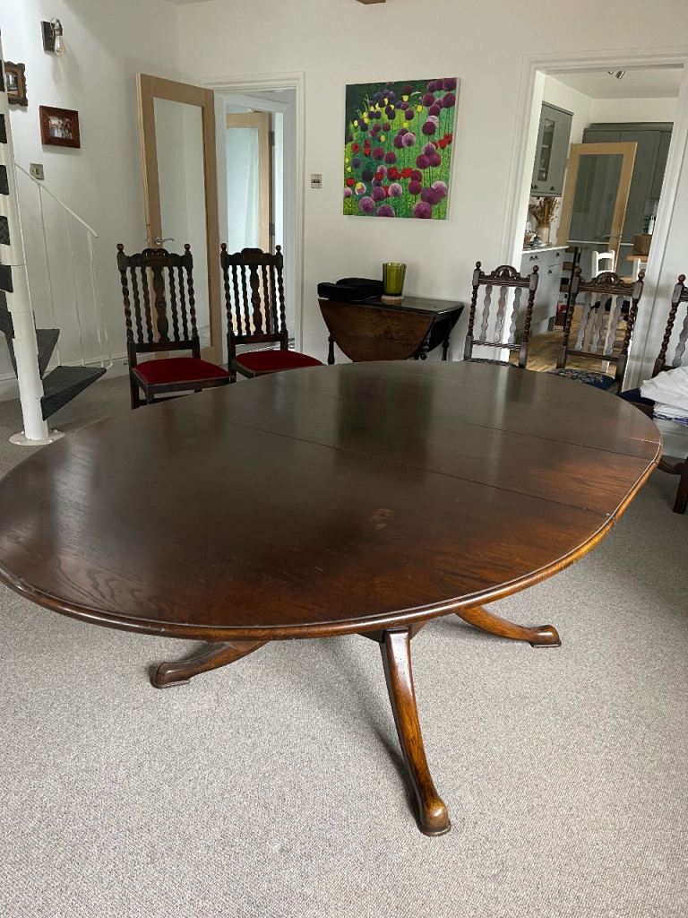 Dining Table and 8 Chairs
