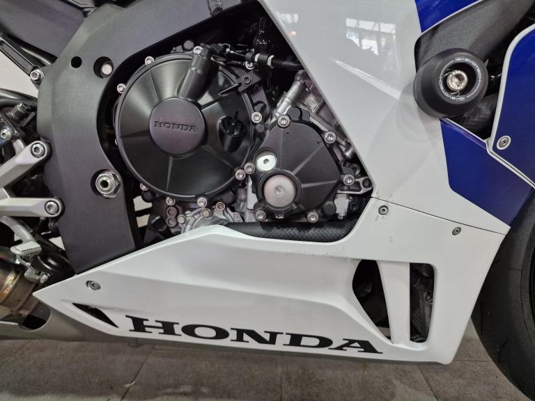 2024 Honda Fireblade CBR1000RRR SP, 30th Anniversary Edition, Warranty 06/26