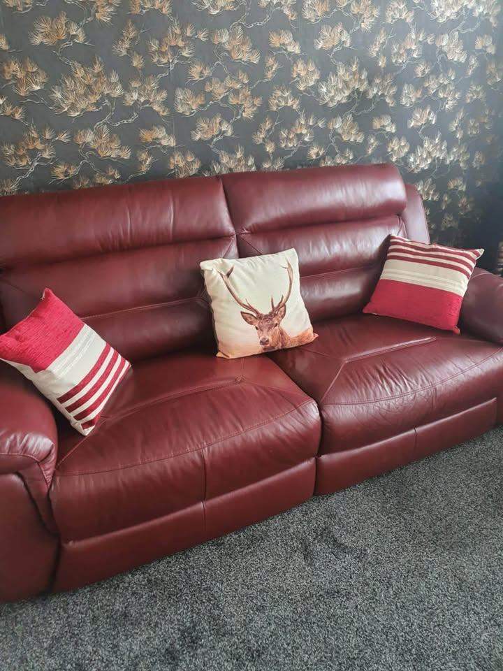 DFS Tristan 2 + 3 brown seater leather sofa + wood Stand up light - like new