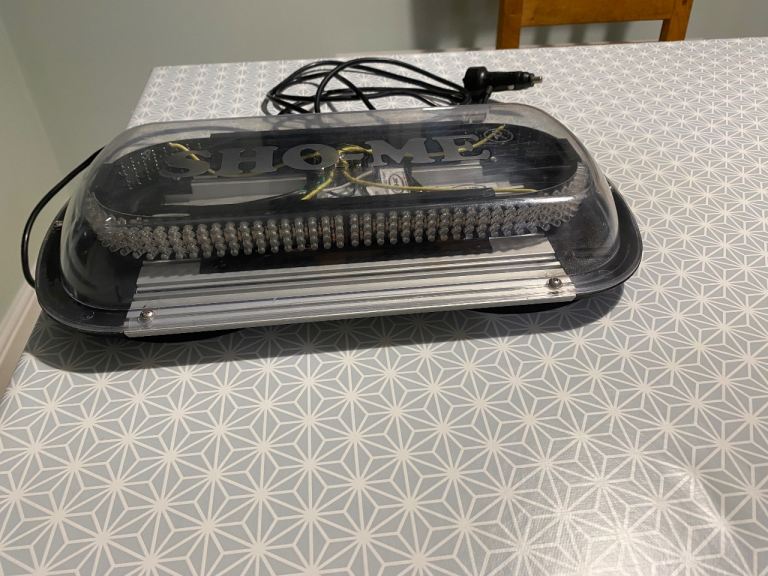 Amber flashing light