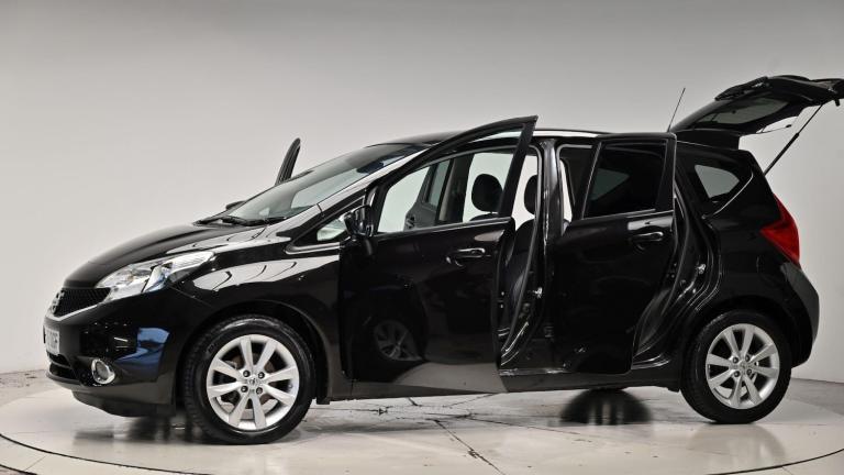 2015 Nissan Note 1.2 DiG-S Tekna 5dr Auto MPV PETROL Automatic